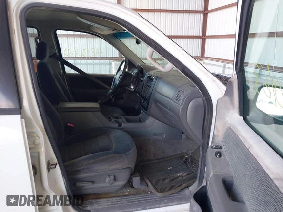 2002 Ford Explorer XLT с VIN 1FMZU73E92ZC17715, выставлен на аукционе IAAI как лот 42130163 с пробегом 243 059 миль миль и . История ставок и продаж доступна на DreamBid. Изображение 5.