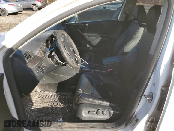 2010 Volkswagen Passat with VIN WVWAK9AN7AE112988, listed as a Copart auction lot 80557614 with Not provided miles and Salvage title. Bid and sale history available at DreamBid. Image 7.