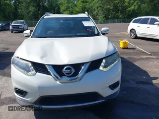 2016 Nissan Rogue SV with VIN KNMAT2MV1GP682787, listed as a IAAI auction lot 42028405 with 157,975 mi miles. Bid and sale history available at carsss.com. Image 13.