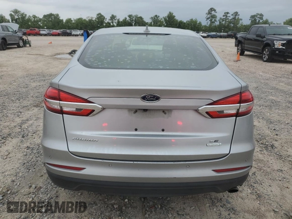 2020 Ford Fusion SE with VIN 3FA6P0HD0LR147717, listed as a Copart auction lot 55420575 with 133,646 mi miles and Salvage title. Bid and sale history available at DreamBid. Image 6.