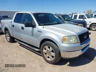 2005 Ford F-150 XLT with VIN 1FTPW125X5KE67448, listed as a IAAI auction lot 41975500 with 298,230 mi miles. Bid and sale history available at carsss.com. Image 1.