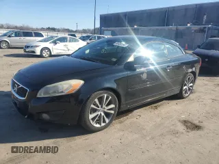 2012 Volvo C70 T5 with VIN YV1672MC3CJ131910, listed as a Copart auction lot 46403165 with 161,270 mi miles and Salvage Title. Bid and sale history available at carsss.com. Image 1.