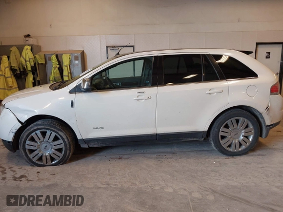 2008 Lincoln MKX with VIN 2LMDU88C58BJ28148, listed as a IAAI auction lot 41983477 with 234,905 mi miles and . Bid and sale history available at DreamBid. Image 14.