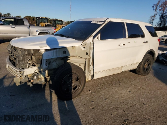 2016 Ford Utility Police Interceptor with VIN 1FM5K8AR4GGC94883, listed as a Copart auction lot 83834224 with 117,539 mi miles and Salvage Title. Bid and sale history available at carsss.com. Image 1.