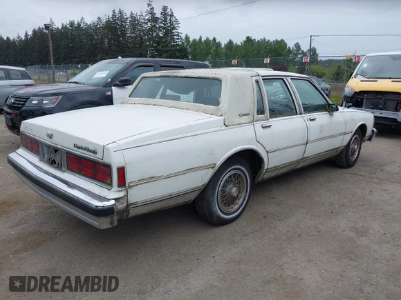 1990 Chevrolet Caprice z VIN 1G1BU54E9LA105479, wystawiony jako IAAI lot #42277687 z przebiegiem 30 947 mil mil oraz . Historia ofert i sprzedaży dostępna na DreamBid. Obrazek 4.