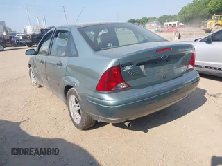 2003 Ford Focus SE with VIN 1FAFP34P33W252024, listed as a IAAI auction lot 42484082 with 125,777 mi miles and . Bid and sale history available at DreamBid. Image 3.