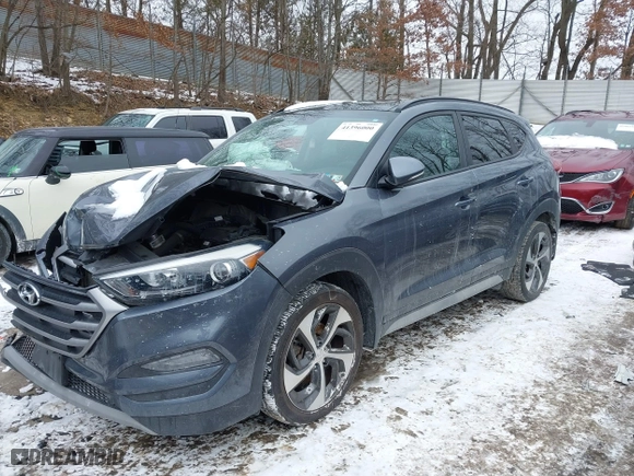 2018 Hyundai Tucson Value with VIN KM8J3CA24JU726897, listed as a IAAI auction lot 41396000 with 55,320 mi miles. Bid and sale history available at carsss.com. Image 18.