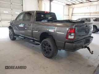 2022 Ram 2500 Big Horn with VIN 3C6UR5DJ8NG263368, listed as a IAAI auction lot 40072610 with 17,293 mi miles and . Bid and sale history available at DreamBid. Image 3.