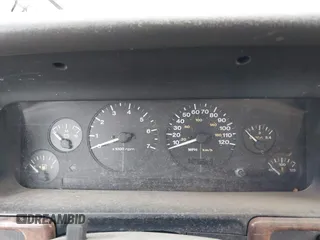 1997 Jeep Grand Cherokee Laredo with VIN 1J4GZ58S4VC745129, listed as a IAAI auction lot 41641005 with 1 mi miles. Bid and sale history available at carsss.com. Image 7.