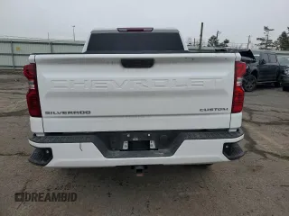 2022 Chevrolet Silverado 1500 Custom with VIN 1GCPDBEK4NZ613704, listed as a Copart auction lot 44780335 with 69,487 mi miles and Salvage Title. Bid and sale history available at carsss.com. Image 6.