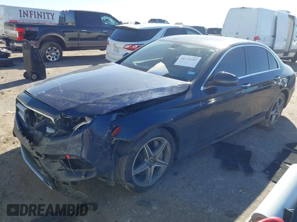 2019 Mercedes-Benz E 300 with VIN WDDZF4JB5KA523255, listed as a IAAI auction lot 41731107 with 22,065 mi miles and . Bid and sale history available at DreamBid. Image 17.