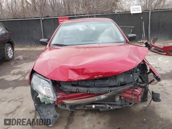 2010 Ford Fusion S with VIN 3FAHP0GA4AR219404, listed as a IAAI auction lot 41766564 with 149,529 mi miles. Bid and sale history available at carsss.com. Image 6.