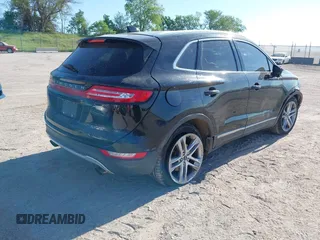 2016 Lincoln MKC Reserve with VIN 5LMTJ3DH3GUJ20205, listed as a IAAI auction lot 42271005 with 125,219 mi miles and . Bid and sale history available at DreamBid. Image 4.