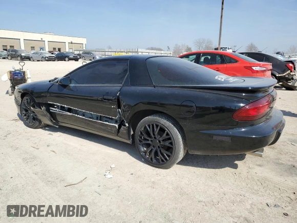 1997 Pontiac Firebird Firebird z VIN 2G2FS22K8V2212704, wystawiony jako Copart lot #48853145 z przebiegiem 130 474 mil mil oraz Szkoda całkowita • Salvage title. Historia ofert i sprzedaży dostępna na DreamBid. Obrazek 2.