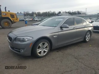 2012 BMW 5 Series 528i xDrive with VIN WBAXH5C51CDW02783, listed as a Copart auction lot 53028215 with 95,006 mi miles and Clean Title. Bid and sale history available at carsss.com. Image 1.
