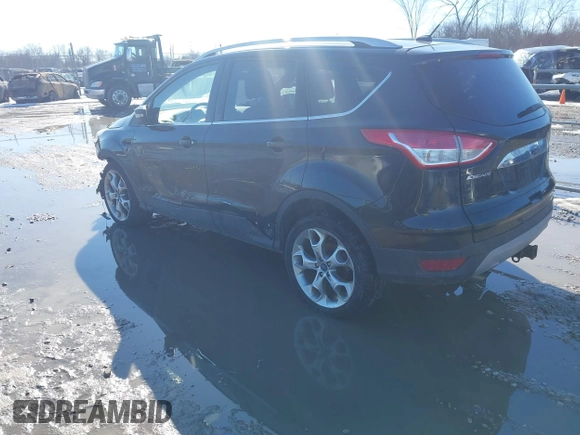 2015 Ford Escape Titanium with VIN 1FMCU9J91FUC68152, listed as a IAAI auction lot 41620725 with 195,122 mi miles. Bid and sale history available at carsss.com. Image 3.