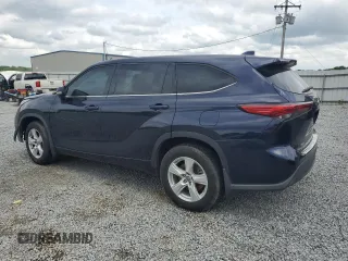 2020 Toyota Highlander LE with VIN 5TDBZRBH8LS012906, listed as a Copart auction lot 54832115 with 68,673 mi miles and Clean title. Bid and sale history available at DreamBid. Image 2.
