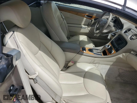 2005 Mercedes-Benz SL 500 with VIN WDBSK75F25F102914, listed as a Copart auction lot 54002705 with 117,692 mi miles and Clean Title. Bid and sale history available at DreamBid. Image 10.