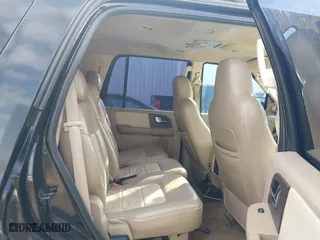 2005 Ford Expedition Eddie Bauer with VIN 1FMPU17585LA49135, listed as a IAAI auction lot 41121522 with 1 mi miles. Bid and sale history available at carsss.com. Image 8.