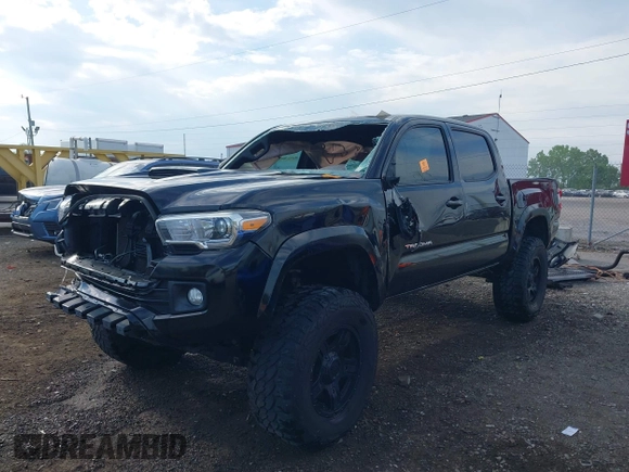 2017 Toyota Tacoma SR5 с VIN 3TMCZ5AN7HM091710, выставлен на аукционе IAAI как лот 42211433 с пробегом Не указан миль и . История ставок и продаж доступна на DreamBid. Изображение 6.