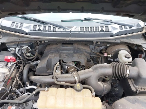 2018 Ford F-150 XL with VIN 1FTEW1CP5JFE55962, listed as a IAAI auction lot 41521546 with 112,582 mi miles. Bid and sale history available at carsss.com. Image 10.