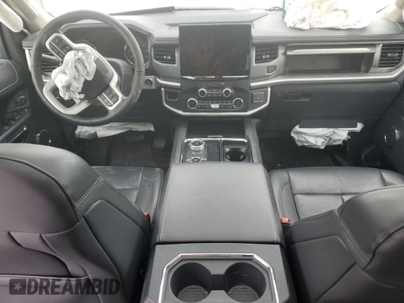 2024 Ford Expedition XLT with VIN 1FMJU1J84REA06771, listed as a Copart auction lot 46238875 with 20,995 mi miles and Salvage Title. Bid and sale history available at carsss.com. Image 8.