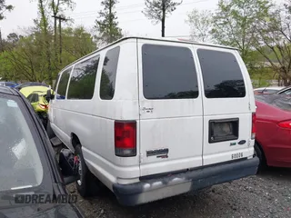 2009 Ford Econoline Passenger XL z VIN 1FBSS31L29DA07149, wystawiony jako IAAI lot #41863392 z przebiegiem 152 010 mil mil oraz . Historia ofert i sprzedaży dostępna na DreamBid. Obrazek 14.