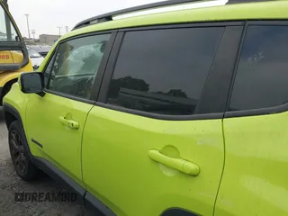 2018 Jeep Renegade Latitude with VIN ZACCJBBB1JPH86908, listed as a IAAI auction lot 42290840 with 82,517 mi miles and . Bid and sale history available at DreamBid. Image 15.