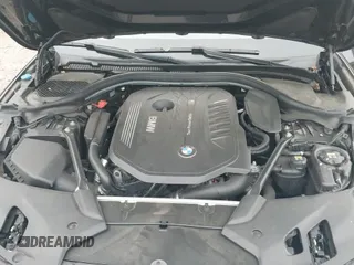 2017 BMW 5 Series 540i xDrive with VIN WBAJE7C30HG888818, listed as a IAAI auction lot 42612700 with 71,583 mi miles and . Bid and sale history available at DreamBid. Image 20.