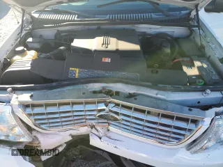 2003 Ford Explorer XLT with VIN 1FMZU73W53UC30937, listed as a Copart auction lot 42421025 with 118,506 mi miles and Salvage title. Bid and sale history available at DreamBid. Image 12.