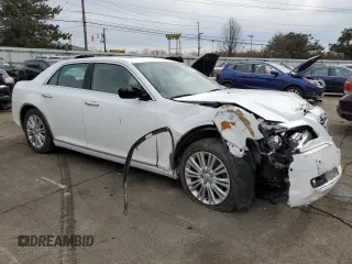 2014 Chrysler 300 C with VIN 2C3CCAKT8EH287743, listed as a Copart auction lot 46525465 with 86,282 mi miles and Salvage Title. Bid and sale history available at DreamBid. Image 4.