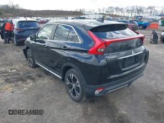2019 Mitsubishi Eclipse Cross SE z VIN JA4AT5AA5KZ048554, wystawiony jako IAAI lot #41992025 z przebiegiem 76 052 mil mil oraz . Historia ofert i sprzedaży dostępna na DreamBid. Obrazek 3.