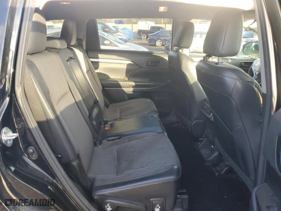 2015 Toyota Highlander LE with VIN 5TDBKRFH3FS102841, listed as a Copart auction lot 50806395 with 123,503 mi miles and Salvage Title. Bid and sale history available at carsss.com. Image 12.