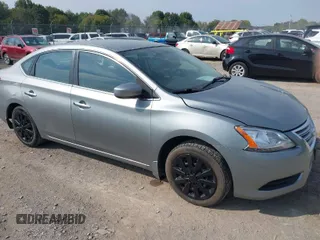 2014 Nissan Sentra SR z VIN 3N1AB7AP3EY259245, wystawiony jako IAAI lot #40343132 z przebiegiem 157 884 mil mil oraz . Historia ofert i sprzedaży dostępna na DreamBid. Obrazek 1.