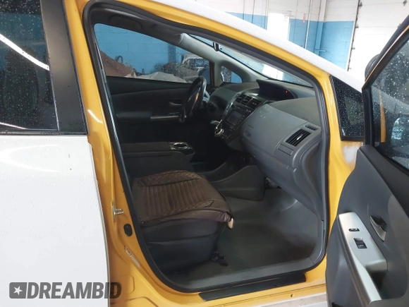 2012 Toyota Prius Two z VIN JTDZN3EU9C3185934, wystawiony jako IAAI lot #42019970 z przebiegiem 124 009 mil mil oraz . Historia ofert i sprzedaży dostępna na DreamBid. Obrazek 5.