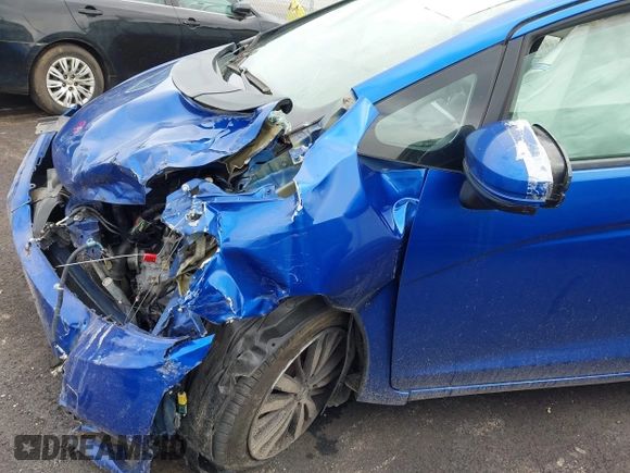 2015 Honda Fit EX-L with VIN 3HGGK5H85FM756706, listed as a IAAI auction lot 42220287 with Not provided miles and . Bid and sale history available at DreamBid. Image 6.