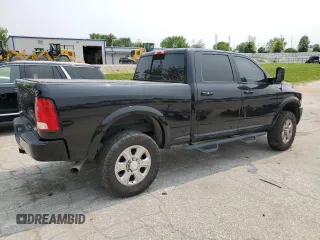 2017 Ram 2500 SLT z VIN 3C6UR5DL9HG667902, wystawiony jako Copart lot #57996355 z przebiegiem 383 028 mil mil oraz Czysty tytuł • Clean title. Historia ofert i sprzedaży dostępna na DreamBid. Obrazek 3.