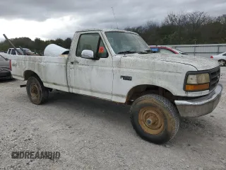 1993 Ford F-250 with VIN 1FTHF26H5PNA11633, listed as a Copart auction lot 79482634 with 186,709 mi miles and Salvage Title. Bid and sale history available at carsss.com. Image 4.