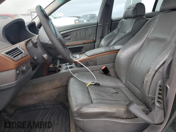2003 BMW 7 Series 745Li with VIN WBAGN63403DR13949, listed as a Copart auction lot 81795894 with 109,828 mi miles and Salvage Title. Bid and sale history available at DreamBid. Image 7.