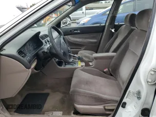 1994 Honda Accord LX w/ABS with VIN JHMCD563XRC101038, listed as a Copart auction lot 82127974 with 229,122 mi miles and Salvage Title. Bid and sale history available at carsss.com. Image 7.