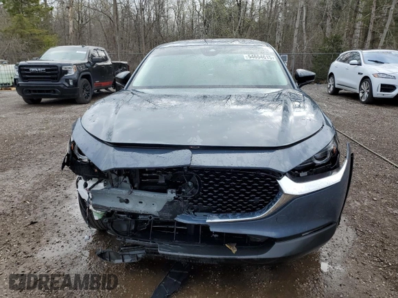 2023 Mazda CX-30 S Premium z VIN 3MVDMBDM5PM538276, wystawiony jako Copart lot #54654615 z przebiegiem 35 629 mil mil oraz Szkoda całkowita • Salvage title. Historia ofert i sprzedaży dostępna na DreamBid. Obrazek 5.