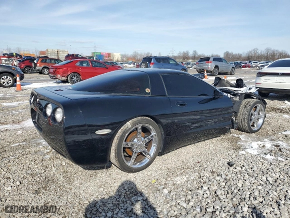 1999 Chevrolet Corvette with VIN 1G1YY22G1X5116993, listed as a Copart auction lot 45630615 with 92,518 mi miles and Salvage Title. Bid and sale history available at carsss.com. Image 3.