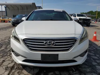 2015 Hyundai Sonata SE with VIN 5NPE24AF1FH104678, listed as a Copart auction lot 55205445 with 137,522 mi miles and Salvage Title. Bid and sale history available at DreamBid. Image 5.