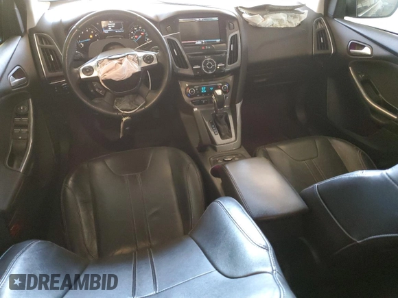 2014 Ford Focus Titanium with VIN 1FADP3N29EL382646, listed as a Copart auction lot 60757385 with 123,447 mi miles and Non repairable. Bid and sale history available at DreamBid. Image 8.
