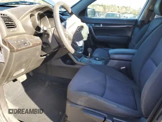 2011 Kia Sorento LX with VIN 5XYKT3A1XBG085760, listed as a Copart auction lot 88143855 with Not Provided miles and Salvage Title. Bid and sale history available at DreamBid. Image 7.