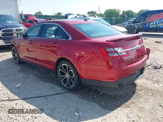 2018 Ford Taurus SHO z VIN 1FAHP2KT6JG115203, wystawiony jako IAAI lot #42462791 z przebiegiem Nie podano mil oraz . Historia ofert i sprzedaży dostępna na DreamBid. Obrazek 3.