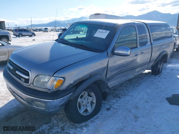 2002 Toyota Tundra SR5 with VIN 5TBBT44192S225410, listed as a IAAI auction lot 41402257 with 218,842 mi miles. Bid and sale history available at carsss.com. Image 17.
