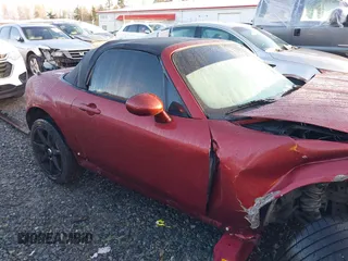 2006 Mazda MX-5 Miata Grand Touring with VIN JM1NC25F260122129, listed as a IAAI auction lot 41227010 with 170,780 mi miles and . Bid and sale history available at DreamBid. Image 14.