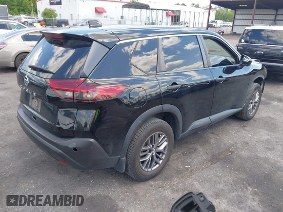 2021 Nissan Rogue S z VIN JN8AT3AA2MW002456, wystawiony jako IAAI lot #42271473 z przebiegiem 136 402 mil mil oraz . Historia ofert i sprzedaży dostępna na DreamBid. Obrazek 4.