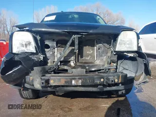 2008 Mercury Mountaineer Premier with VIN 4M2EU48E48UJ00084, listed as a IAAI auction lot 41437224 with 213,707 mi miles. Bid and sale history available at carsss.com. Image 6.